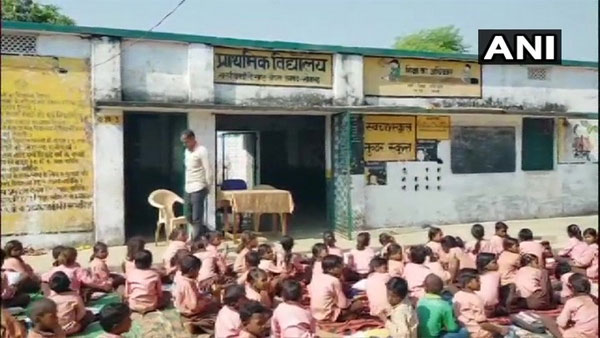 Midday meal: 1 litre milk diluted with water served to 81 students in UP school Midday meal: 1 litre milk diluted with water served to 81 students in UP school