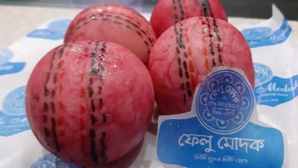 Sweet turns pink in Kolkata Sweet turns pink in Kolkata