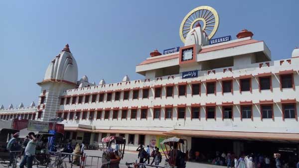 Varanasi railway station to announce in 4 south Indian languages; Marathi,Odia later Varanasi railway station to announce in 4 south Indian languages; Marathi,Odia later