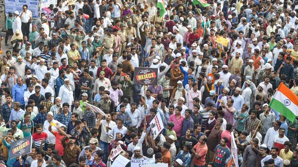 Anti-CAA protest in Gujarat: Cong corporator among 49 held for attack on cops Anti-CAA protest in Gujarat: Cong corporator among 49 held for attack on cops