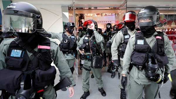 Mainland Chinese traders asked to leave Hong Kong Mainland Chinese traders asked to leave Hong Kong