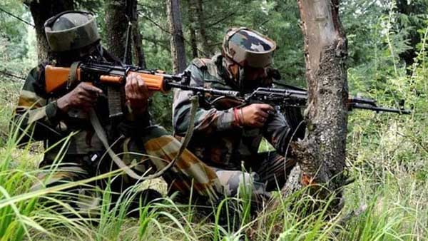 J&K: Suspected Pakistan intruder shot dead along IB in Samba J&K: Suspected Pakistan intruder shot dead along IB in Samba