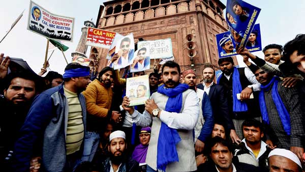 Bhim Army chief visits Jama Masjid hours before deadline to leave Delhi Bhim Army chief visits Jama Masjid hours before deadline to leave Delhi