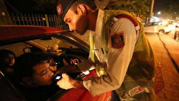 Drink and Drive fine: 352 challans issued on New Years eve Drink and Drive fine: 352 challans issued on New Years eve