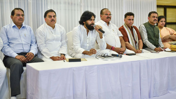 2024 in focus, BJP and Pawan Kalyan announce alliance, emerge as ‘third alternative’ in Andhra 2024 in focus, BJP and Pawan Kalyan announce alliance, emerge as ‘third alternative’ in Andhra