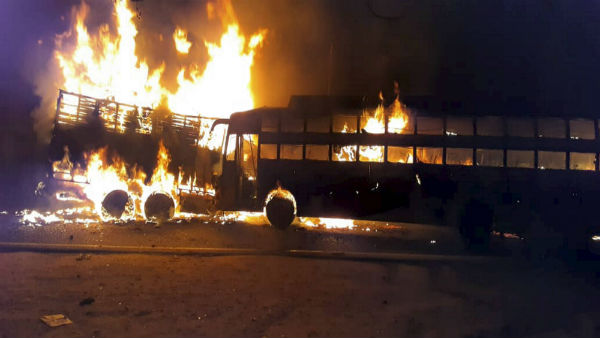 20 feared charred to death as bus catches fire in UPs Kannauj after colliding with truck 20 feared charred to death as bus catches fire in UPs Kannauj after colliding with truck