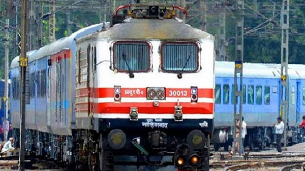 Puttu, Kadala, Appam, egg curry back: IRCTC reinstates Kerala dishes in menu after protests Puttu, Kadala, Appam, egg curry back: IRCTC reinstates Kerala dishes in menu after protests