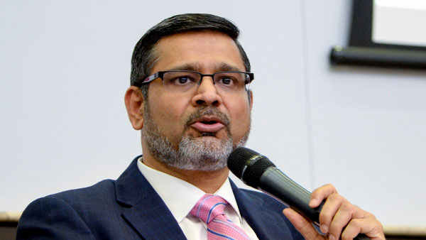 Wipro CEO Abidali Neemuchwala steps down due to family commitments; search on for new successor Wipro CEO Abidali Neemuchwala steps down due to family commitments; search on for new successor