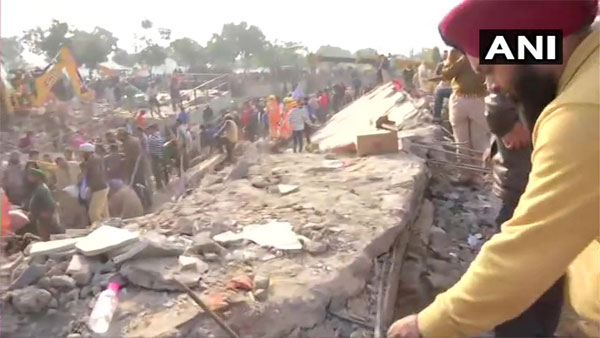 3-storey building collapses in Punjabs Mohali, several feared trapped 3-storey building collapses in Punjabs Mohali, several feared trapped