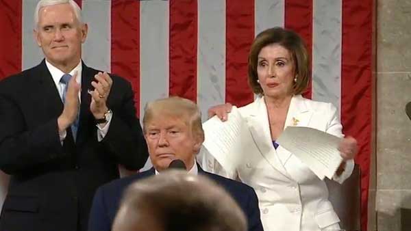 Trump snubs Pelosi handshake, she tears up his speech Trump snubs Pelosi handshake, she tears up his speech