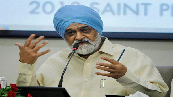 Should I quit: Manmohan Singh asked me after Rahul ordinance episode, says Montek Ahluwalia Should I quit: Manmohan Singh asked me after Rahul ordinance episode, says Montek Ahluwalia