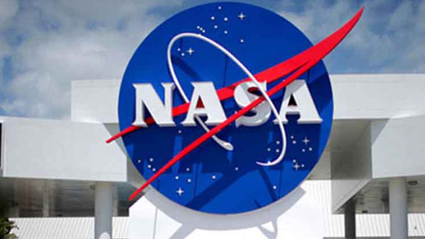 Tamil Nadu girl on NASA visit gets Rs 2 lakh assistance Tamil Nadu girl on NASA visit gets Rs 2 lakh assistance