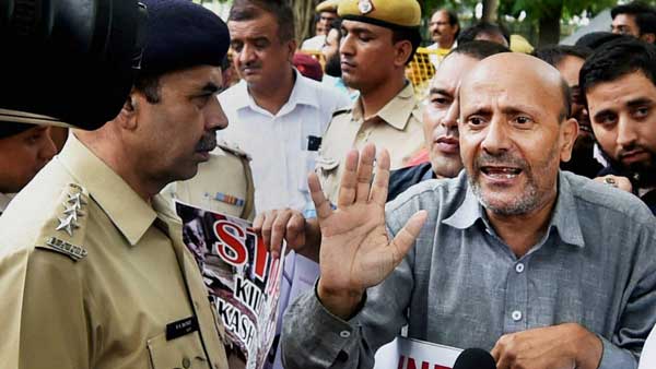 Terror funding case: Delhi court dismisses bail plea of ex-J-K MLA Rashid Engineer Terror funding case: Delhi court dismisses bail plea of ex-J-K MLA Rashid Engineer