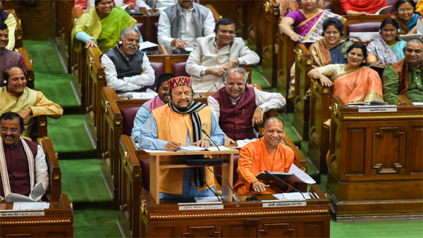 Uttar Pradesh Finance Minister Suresh Khanna presents the State Budget 2020-21 in the UP Legislative Assembly, in Lucknow Uttar Pradesh Finance Minister Suresh Khanna presents the State Budget 2020-21 in the UP Legislative Assembly, in Lucknow