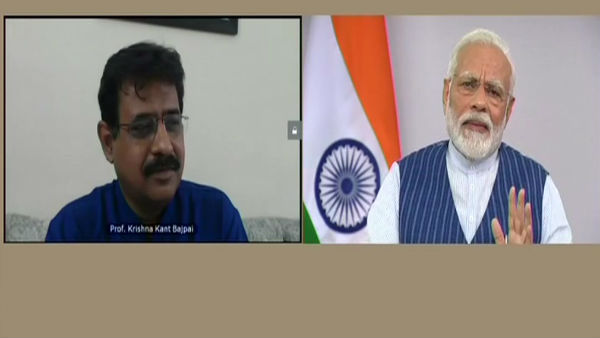 Social distancing is the only solution: PM Modi while interacting with citizens of Varanasi Social distancing is the only solution: PM Modi while interacting with citizens of Varanasi