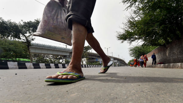 Mamata writes letter to 18 CMs; requests aid for stranded Bengal workers