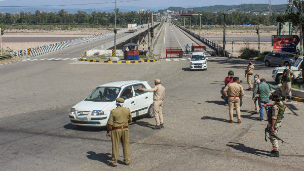 J&K police defend FIRs against journalists J&K police defend FIRs against journalists