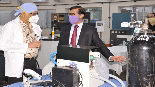 CSIR-CMERI, Durgapur unveils indigenously developed Mechanical Ventilator using motorised bellow CSIR-CMERI, Durgapur unveils indigenously developed Mechanical Ventilator using motorised bellow