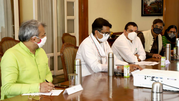 All-party meet: BJP, Cong demand increased testing; AAP raises issue of outside patients with LG All-party meet: BJP, Cong demand increased testing; AAP raises issue of outside patients with LG