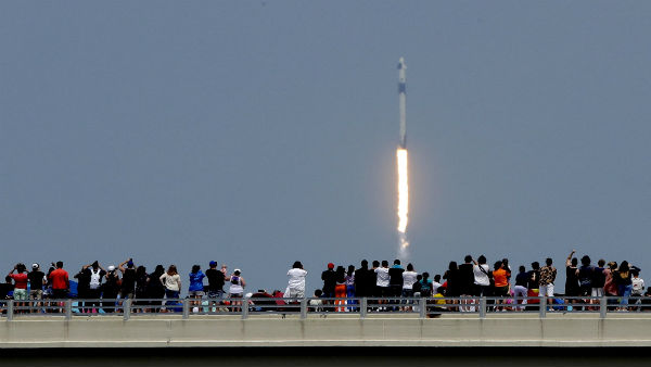 ISRO congratulates NASA, SpaceX for their historic manned mission ISRO congratulates NASA, SpaceX for their historic manned mission