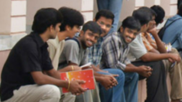 Karnataka cancels exams for degree, post-grad students, only final semester exams to be held Karnataka cancels exams for degree, post-grad students, only final semester exams to be held