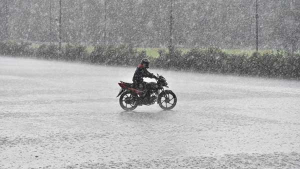 Heavy rains likely over central India: IMD Heavy rains likely over central India: IMD