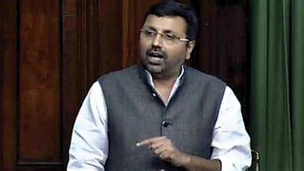 Facebook row: BJP MP Dubey requests LS speaker to replace Tharoor as head of par panel on IT Facebook row: BJP MP Dubey requests LS speaker to replace Tharoor as head of par panel on IT