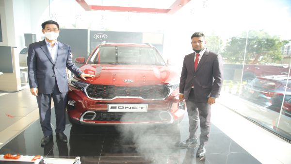 Kia Motors launches its flagship showroom in Yelahanka Kia Motors launches its flagship showroom in Yelahanka