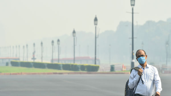 Delhi’s air quality borders on severe category Delhi’s air quality borders on severe category