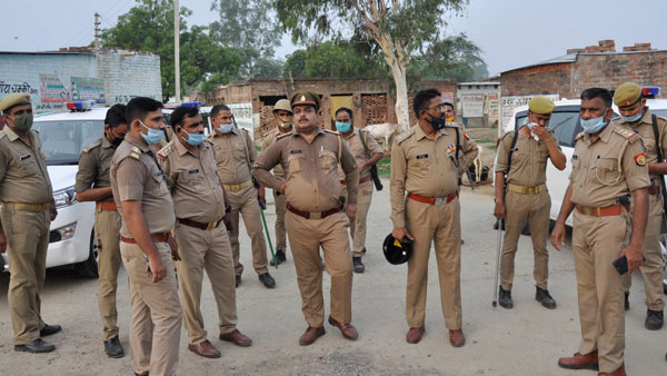 UP govt suspends IPS officer over Kanpur ambush UP govt suspends IPS officer over Kanpur ambush