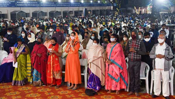 Midnight mass, carols usher in Christmas in Goa amid pandemic