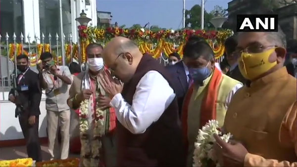 Amit Shah visits Swami Vivekanandas birthplace, says his ideals more relevant today Amit Shah visits Swami Vivekanandas birthplace, says his ideals more relevant today