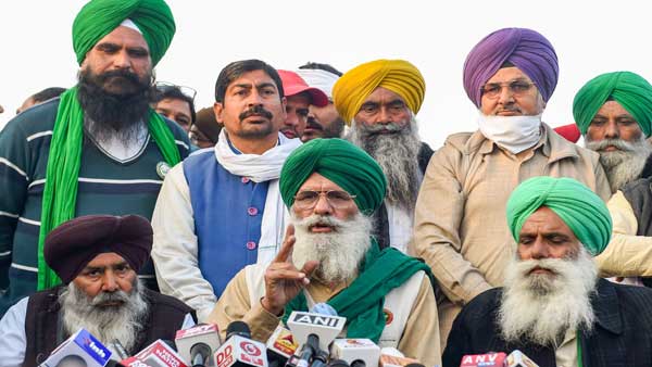 Farmer Unions reject Centres proposal, threaten to intensify agitation Farmer Unions reject Centres proposal, threaten to intensify agitation
