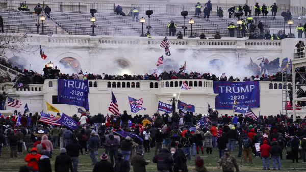 China likens US riots to Hong Kong pro-democracy protests; Netizens say ‘Karma’ China likens US riots to Hong Kong pro-democracy protests; Netizens say ‘Karma’