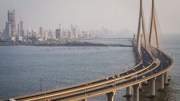 100 pc FASTag at Bandra-Worli Sea Link, expressway from Jan 26 100 pc FASTag at Bandra-Worli Sea Link, expressway from Jan 26