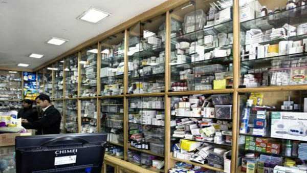 Fake: Govt has not permitted pharmacists to open clinics and prescribe medicines Fake: Govt has not permitted pharmacists to open clinics and prescribe medicines