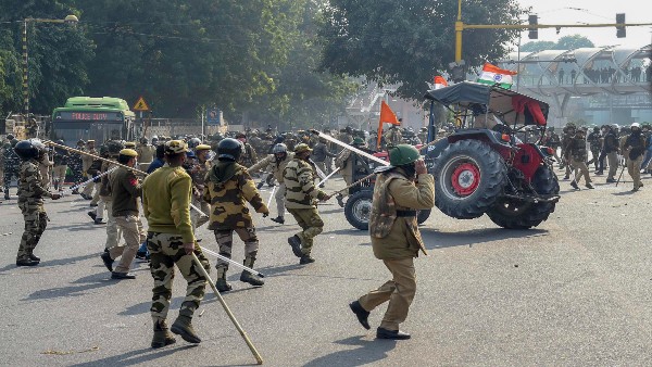 Farmer leaders considering postponement of Feb 1 foot march to Parliament Farmer leaders considering postponement of Feb 1 foot march to Parliament