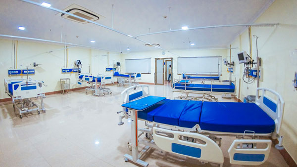 Pvt hospitals to be penalised in Mumbai if found to be directly admitting patients Pvt hospitals to be penalised in Mumbai if found to be directly admitting patients