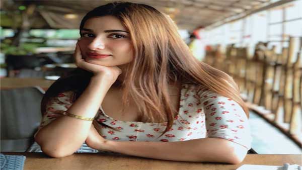 Miss India 2015 contestant and model to contest UP panchayat elections Miss India 2015 contestant and model to contest UP panchayat elections