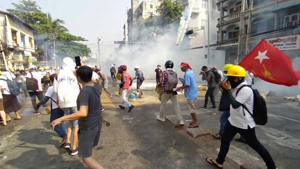 India condemns use of violence in Myanmar India condemns use of violence in Myanmar
