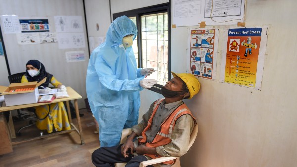 Mumbai: BMC receives 90,000 Covishield doses amid complaints of shortage Mumbai: BMC receives 90,000 Covishield doses amid complaints of shortage