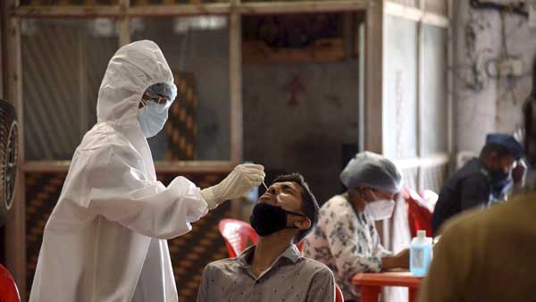 Delhi, Maha among 13 states showing some signs of decline in new cases but still early days: Health Ministry Delhi, Maha among 13 states showing some signs of decline in new cases but still early days: Health Ministry