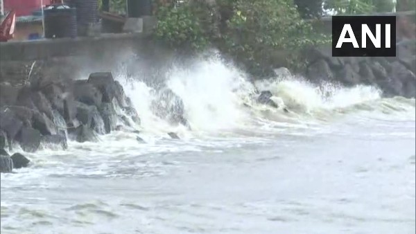Cyclone Tauktae: Gusty winds, heavy rains lash several parts of Goa; power supply hit Cyclone Tauktae: Gusty winds, heavy rains lash several parts of Goa; power supply hit