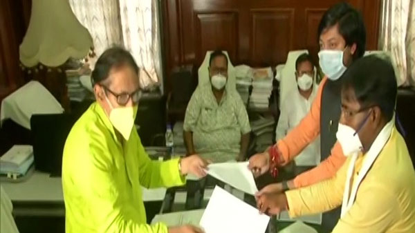 BJP’s tally in West Bengal assembly down to 75 BJP’s tally in West Bengal assembly down to 75