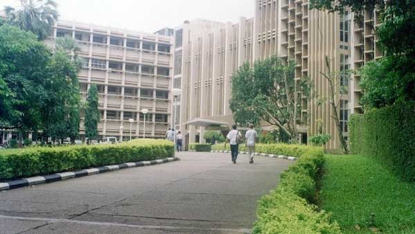 Quacquarelli Symonds (QS) World University Rankings 2022: IIT Bombay secures top position in India Quacquarelli Symonds (QS) World University Rankings 2022: IIT Bombay secures top position in India