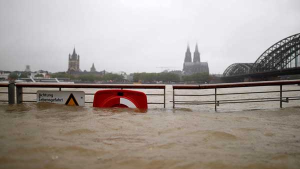 Footprints of climate change in Germany floods? Footprints of climate change in Germany floods?