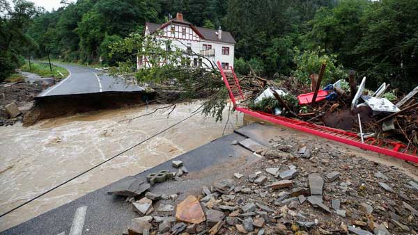 Footprints of climate change in Germany floods? Footprints of climate change in Germany floods?