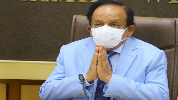 Harsh Vardhan applauds White coat warriors for going beyond call of duty to attend to patients Harsh Vardhan applauds White coat warriors for going beyond call of duty to attend to patients