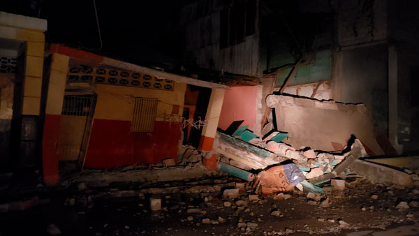 Haiti earthquake: Death toll rises to 1,419, injured now at 6,000 Haiti earthquake: Death toll rises to 1,419, injured now at 6,000