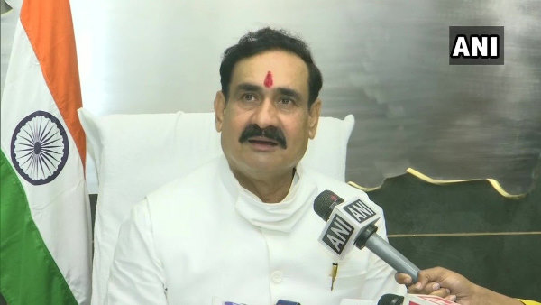Man held for bangle seller protest has Pak links: Madhya Pradesh Home Minister Man held for bangle seller protest has Pak links: Madhya Pradesh Home Minister